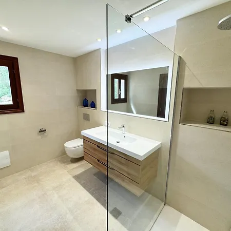 Maricel * 칼라 라트자다