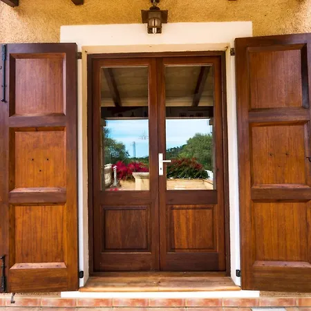 Maricel Кала Ратьяда